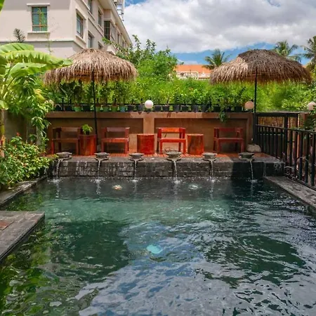 Hotel Mango Kesararam