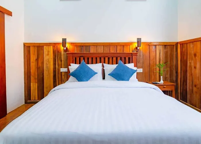 Hotel Mango Kesararam