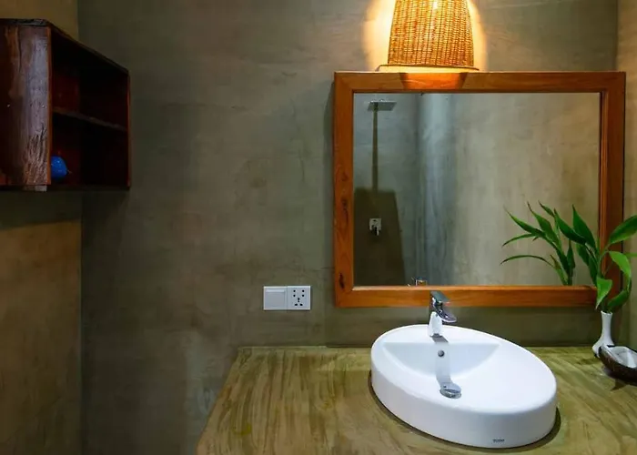 Mango Kesararam Hotel 3*